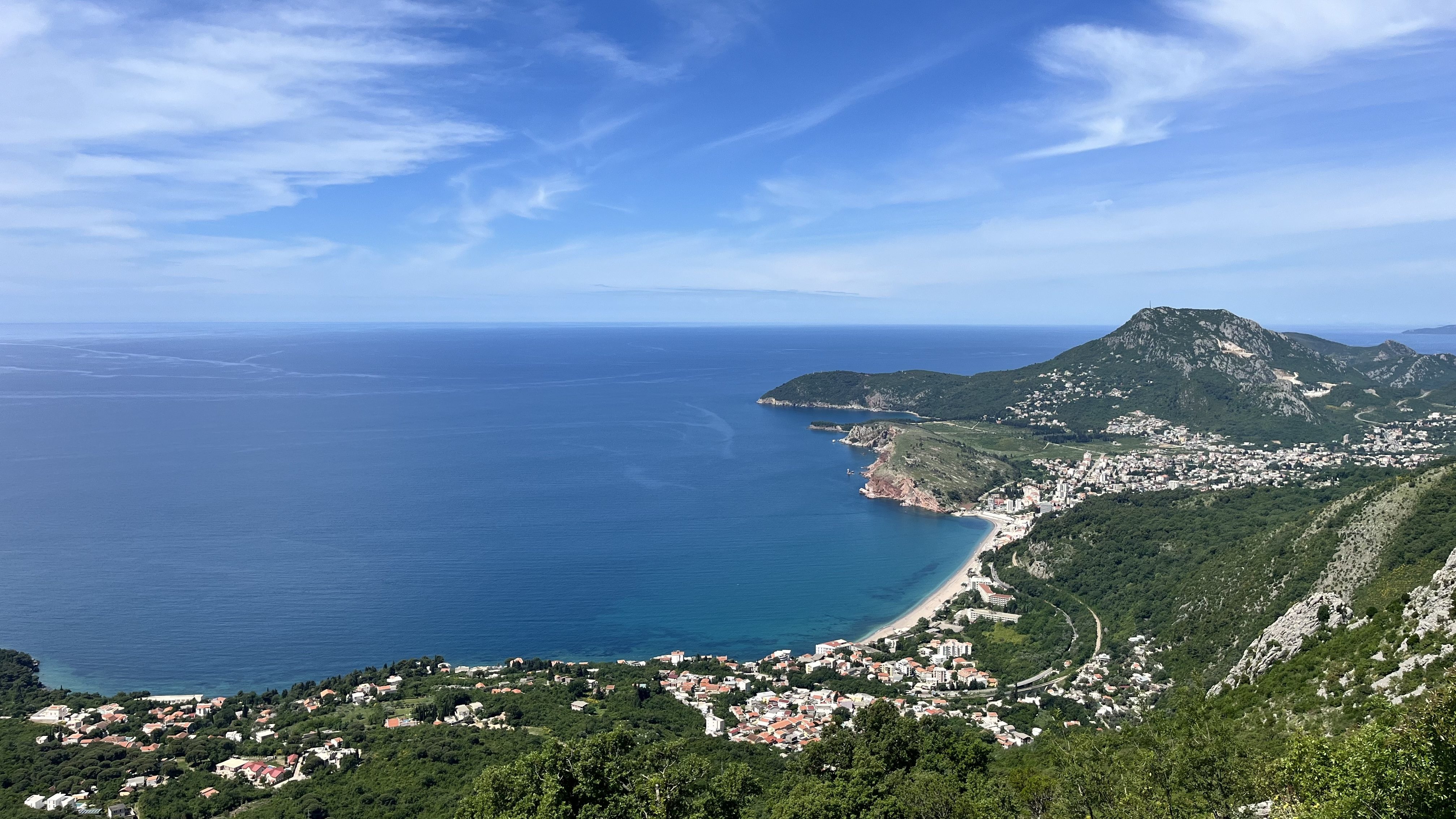 Трекинг по лесным тропам