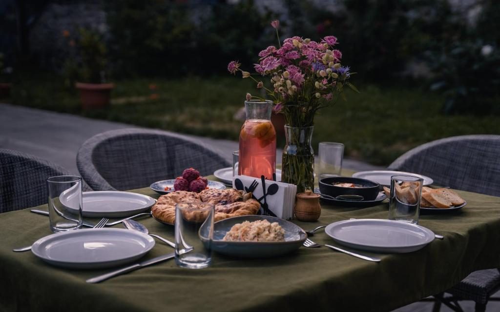 Долины и луга